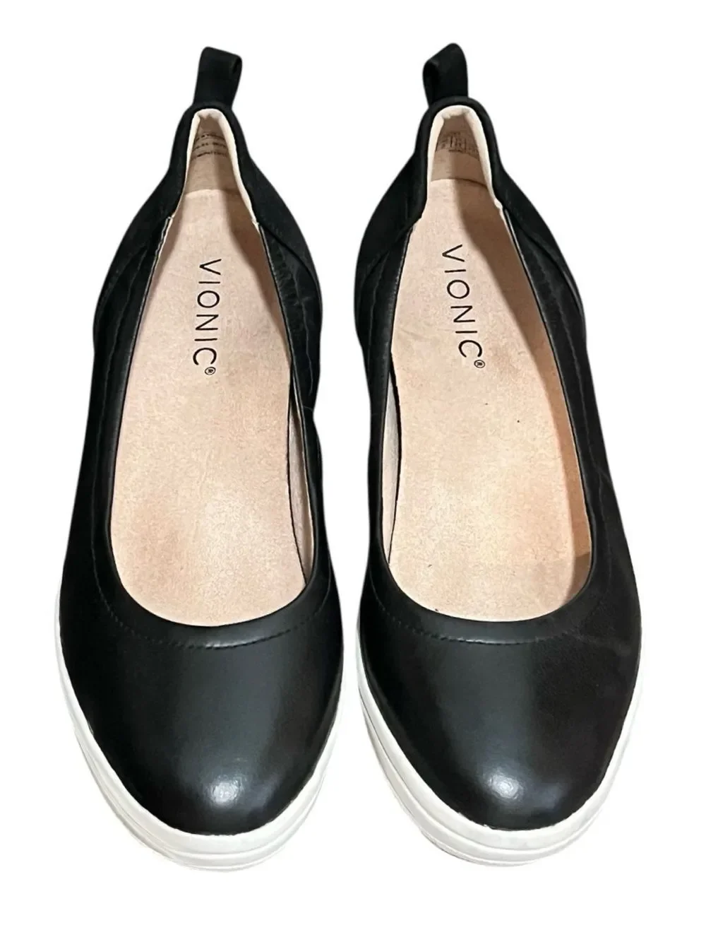 Vionic Jacey Black Leather Wedge Size 5